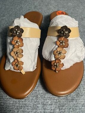 Italian Shoemakers Tan and Cream Floral T-Strap Slide Sandals